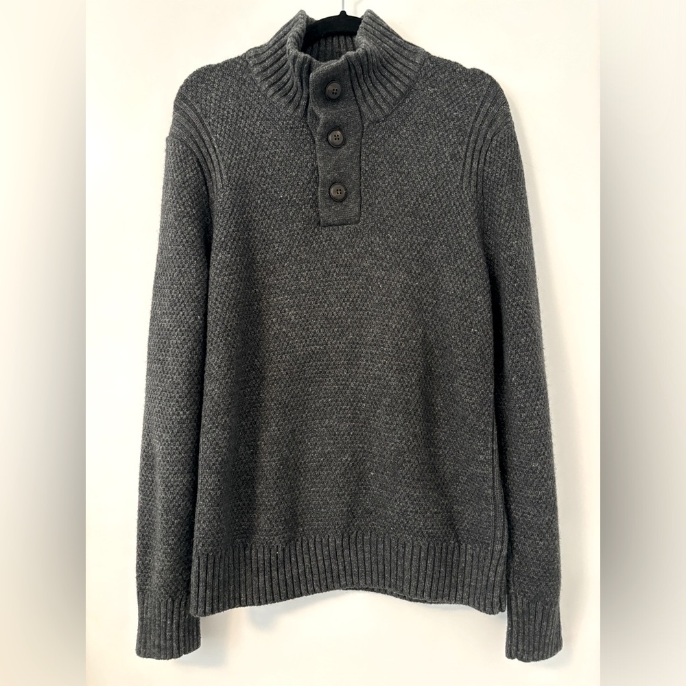 H&M | Wool-Blend Pull-Over Knit Sweater with Buttons M